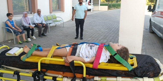 Adıyaman'da otomobil takla attı: 2 yaralı