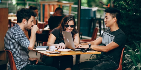 Meta, metaverse oyunlarına üretimsel yapay zeka getirmeyi planlıyor